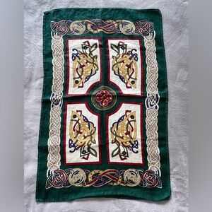 Ulster Weavers Ireland Celtic Celebrations 100% Irish Linen Tea Towel